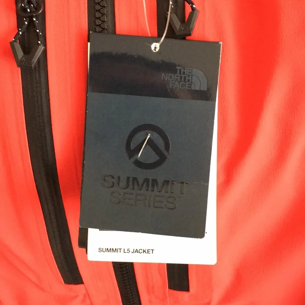 Red medium summit series L5 jacket - Picture 2 of 6